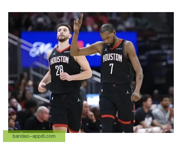 火箭四连客首站挑战芝加哥 KD坦言退役将至 申京破不和传闻